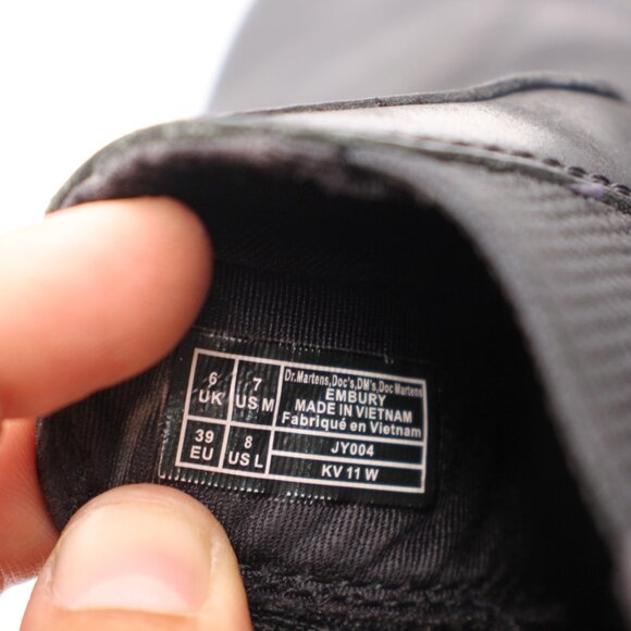 Dr. Martens Embury Women's Size 8 Men's 7 Black Leather Chelsea Boots - Picture 3 of 9